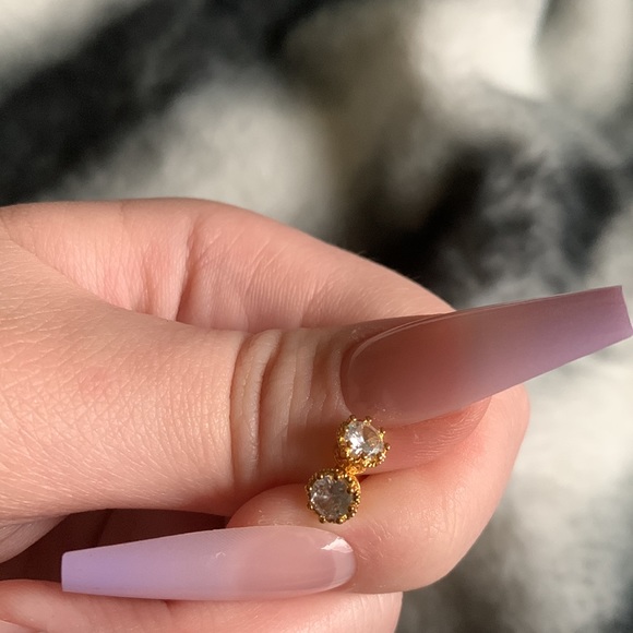 Diamond And Gold earrings - Picture 5 of 5